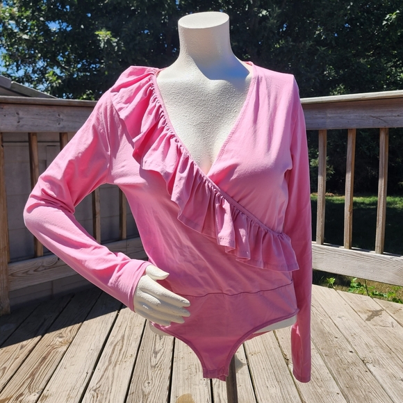 J. CREW Women's Top / Leo size M - Picture 2 of 5